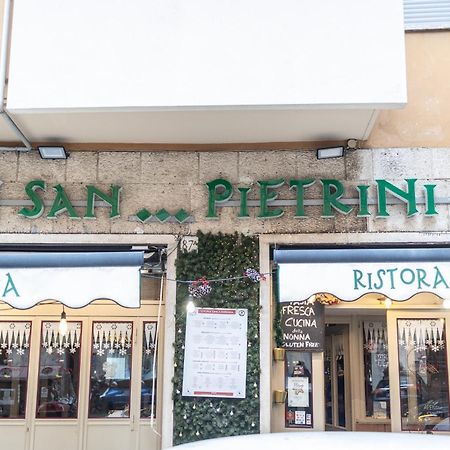 Le Piazze Di Roma Sweet Apartment Bagian luar foto