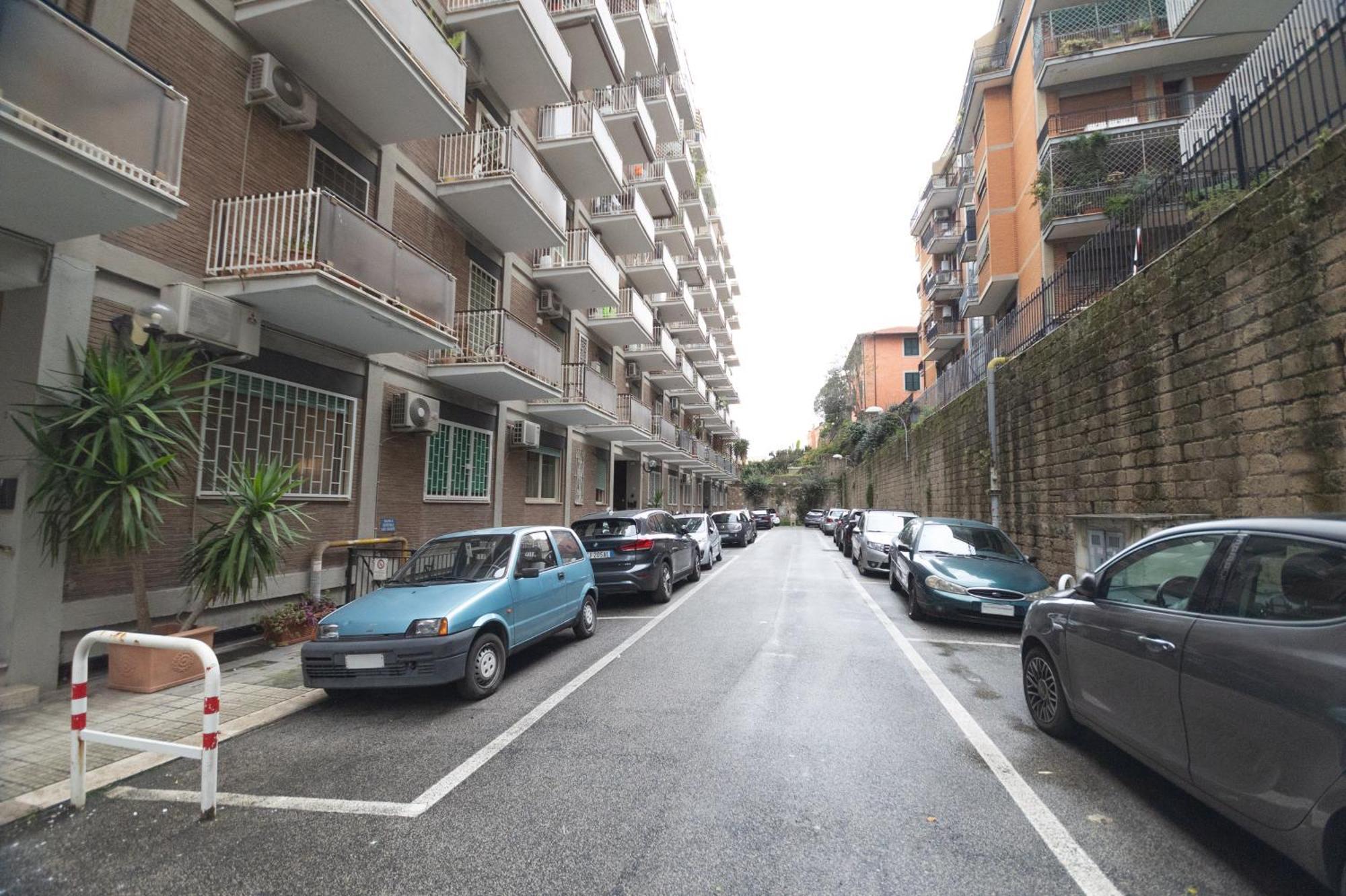 Le Piazze Di Roma Sweet Apartment Bagian luar foto